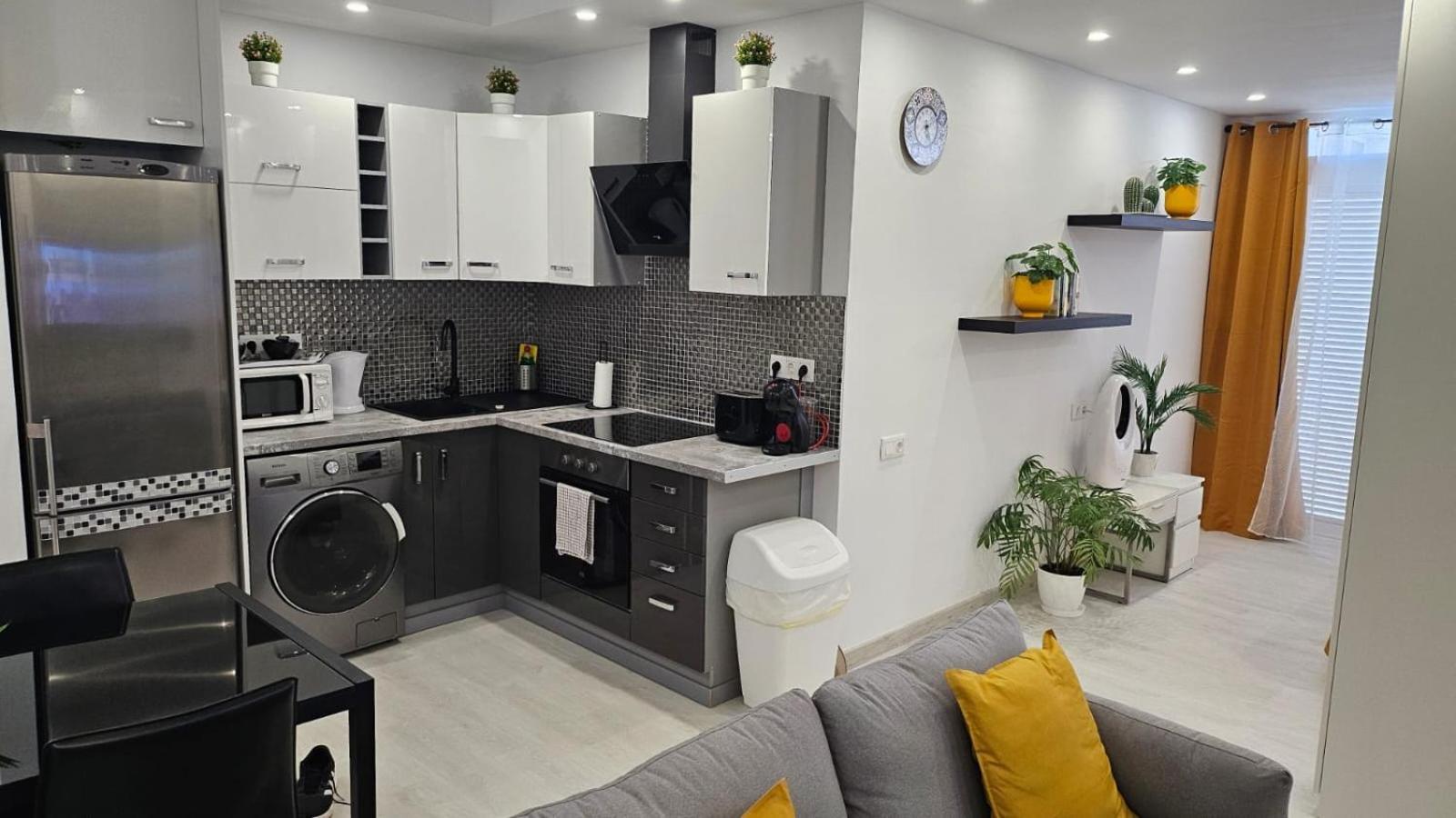 Papagayo Beach Apartments Arona  Bagian luar foto