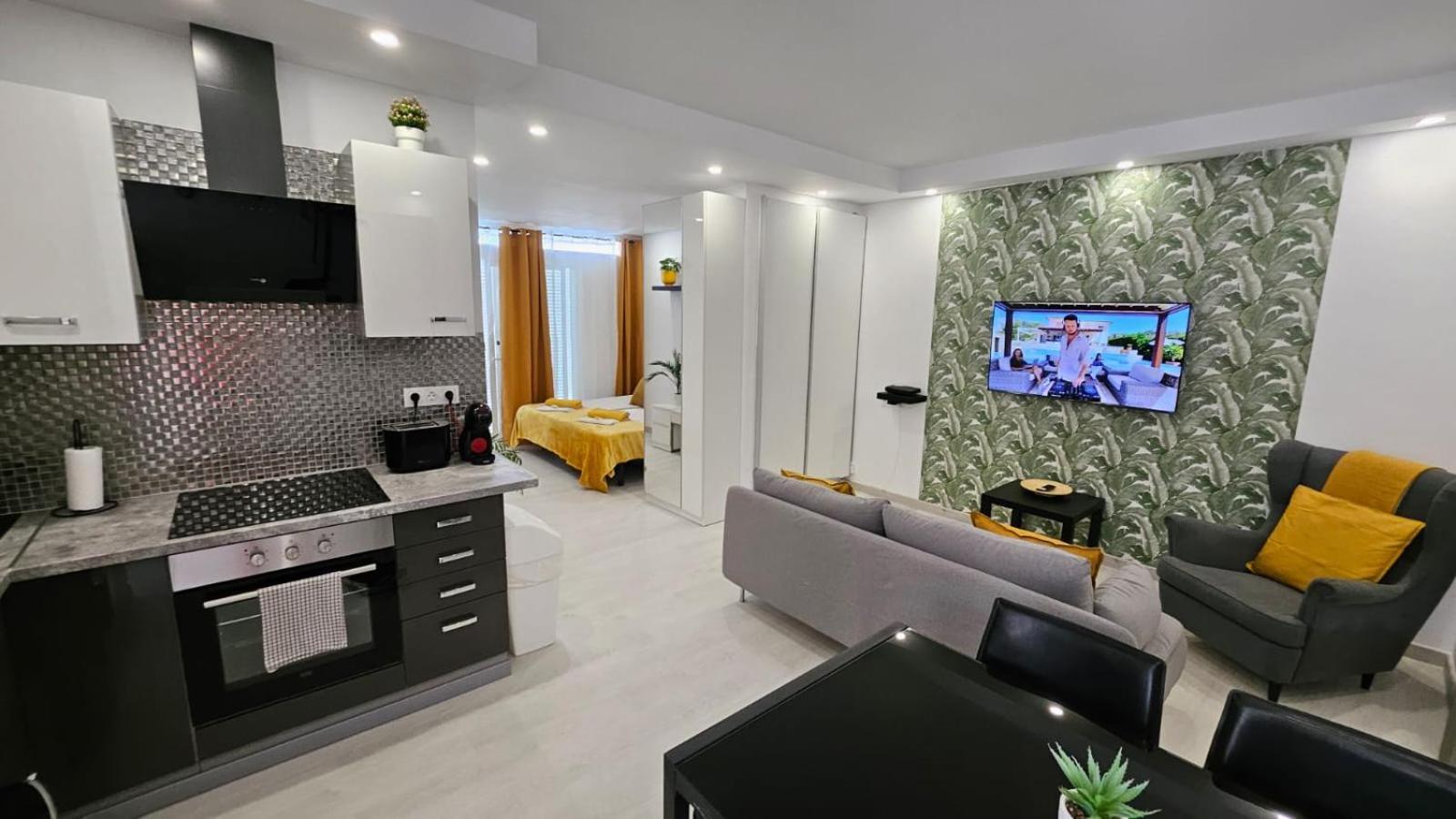 Papagayo Beach Apartments Arona  Bagian luar foto